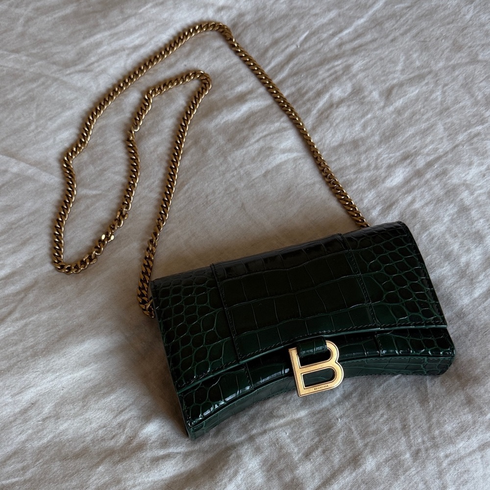 Balenciaga Hourglass Wallet on Chain Purse Entrupy Authenticated